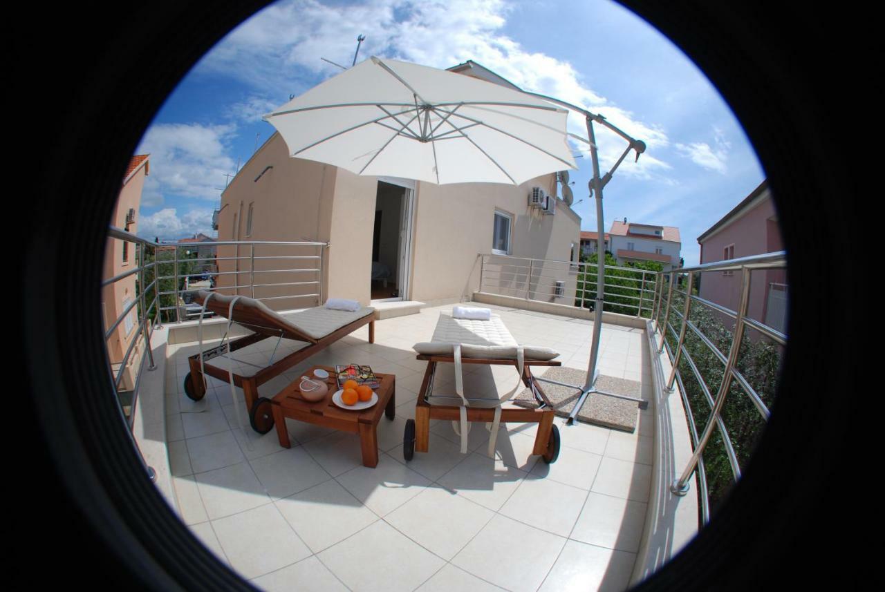 Apartments Babic Sukosan Exterior photo